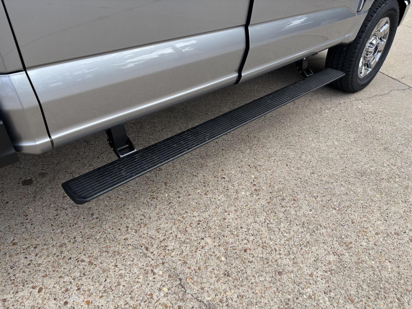 2027 Ford Super Duty F-250 SRW F-250® Lariat®