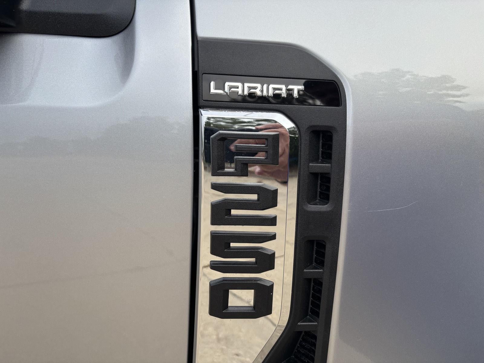 2027 Ford Super Duty F-250 SRW F-250® Lariat®