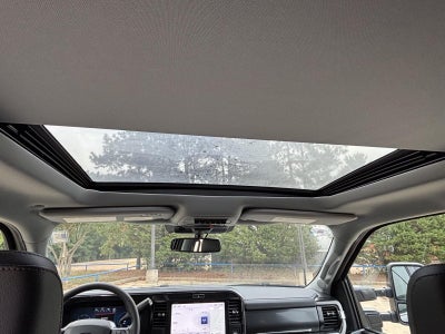 2027 Ford Super Duty F-250 SRW F-250® Lariat®