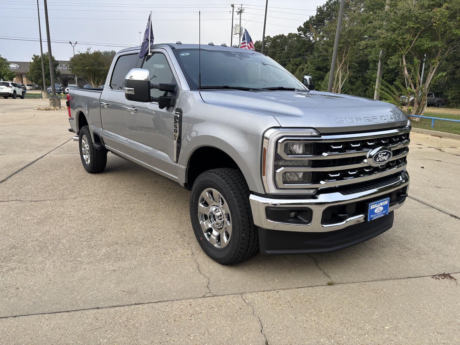 2027 Ford Super Duty F-250 SRW F-250® Lariat®