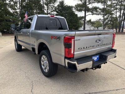 2027 Ford Super Duty F-250 SRW F-250® Lariat®