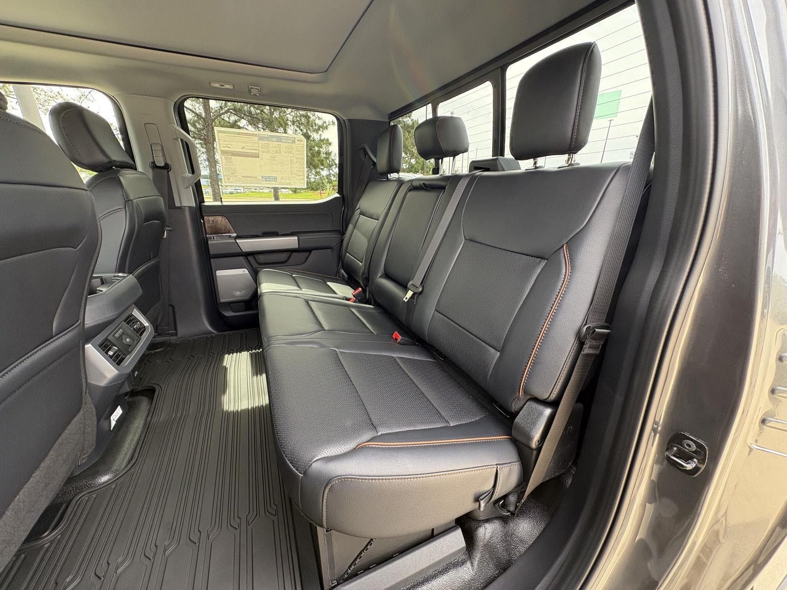 2026 Ford Super Duty F-250 SRW F-250® Lariat®