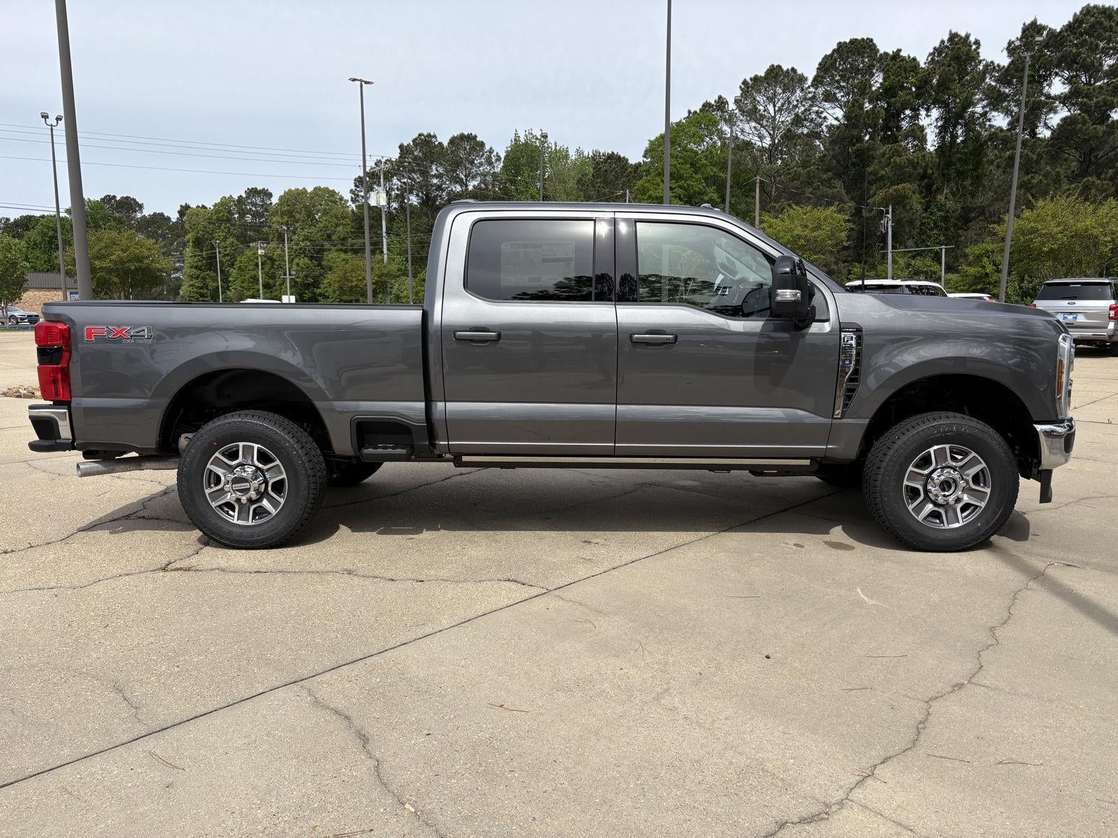 2026 Ford Super Duty F-250 SRW F-250® Lariat®