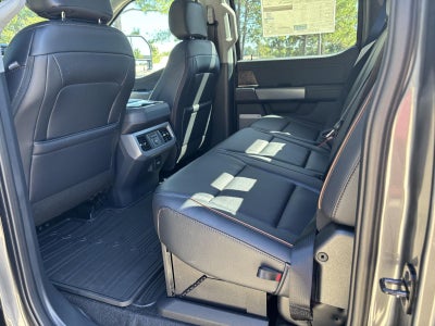 2027 Ford S-DTY F-250 F-250® Lariat®