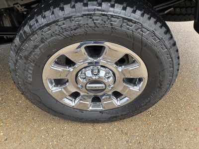 2027 Ford Super Duty F-250 SRW F-250® Lariat®