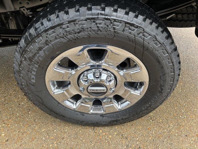 2027 Ford Super Duty F-250 SRW F-250® Lariat®