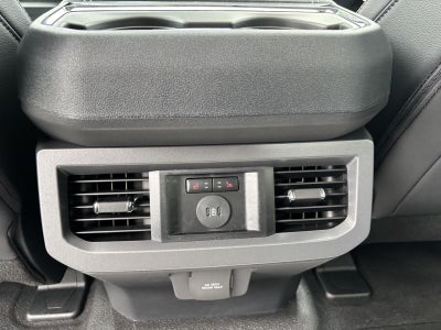 2027 Ford Super Duty F-250 SRW F-250® Lariat®
