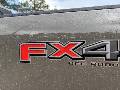 2027 Ford Super Duty F-250 SRW F-250® Lariat®