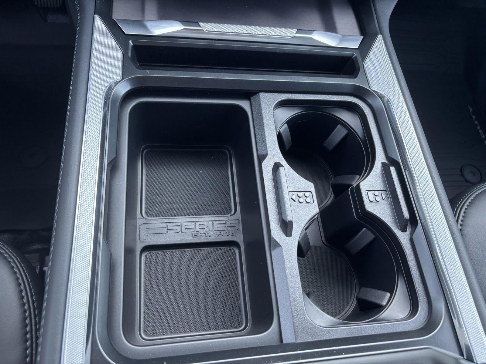 2026 Ford Super Duty F-250 SRW F-250® Platinum®