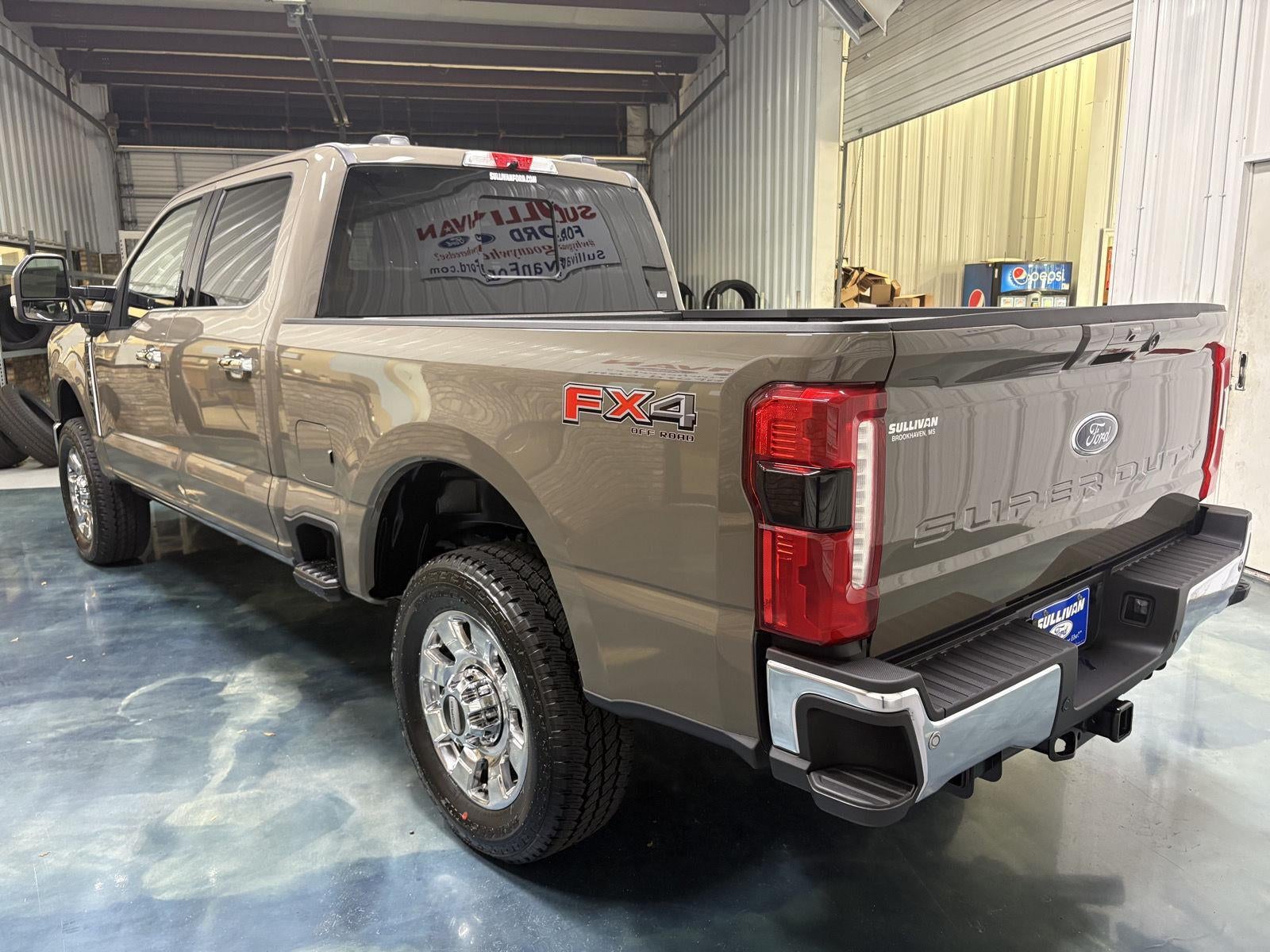 2026 Ford Super Duty F-250 SRW LARIAT