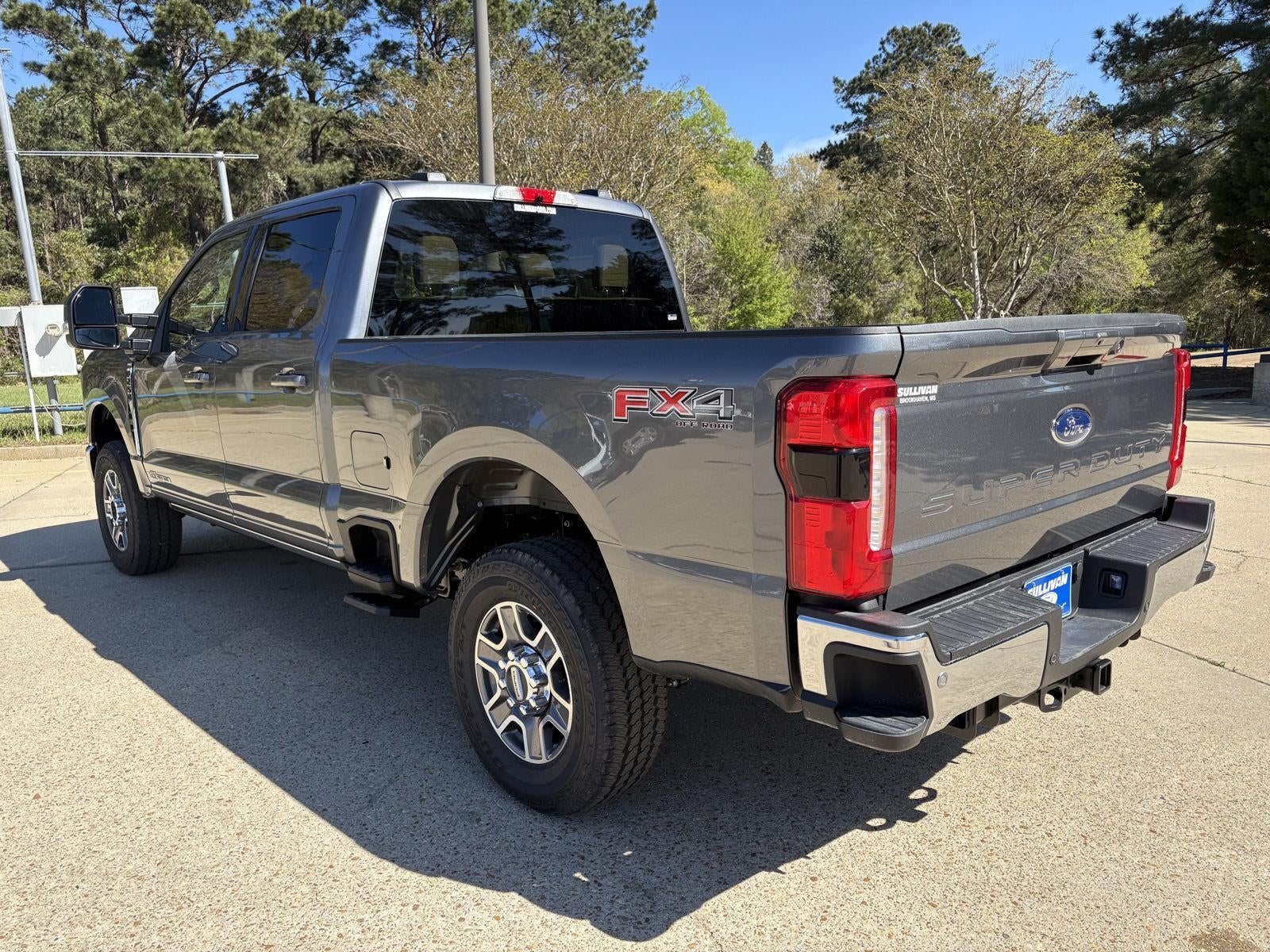 2026 Ford Super Duty F-250 SRW LARIAT