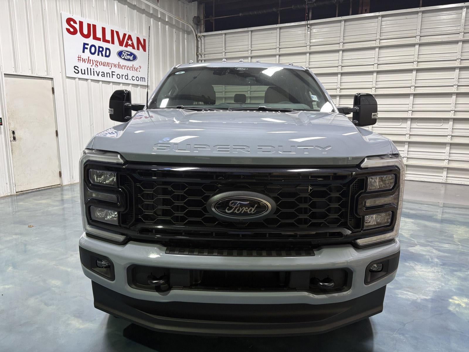 2026 Ford S-DTY F-350 SRW F-350® Lariat®