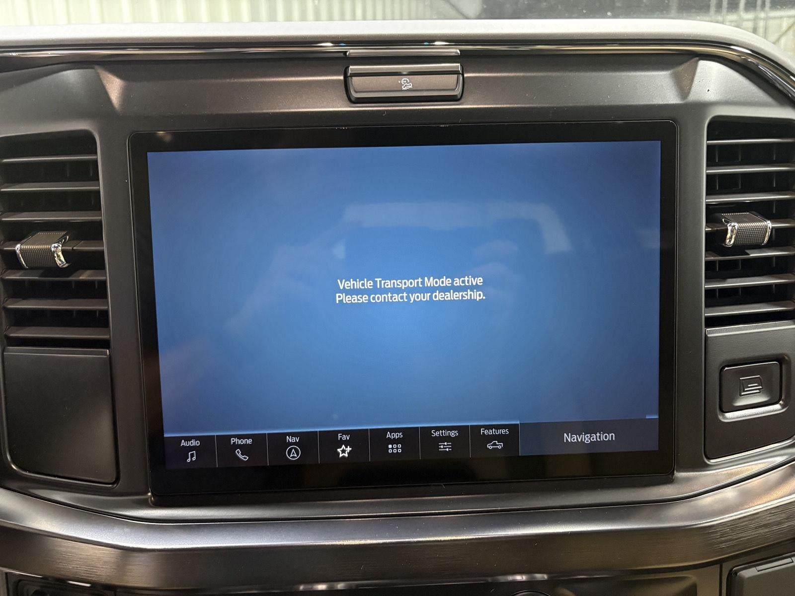 2026 Ford S-DTY F-350 SRW F-350® Lariat®