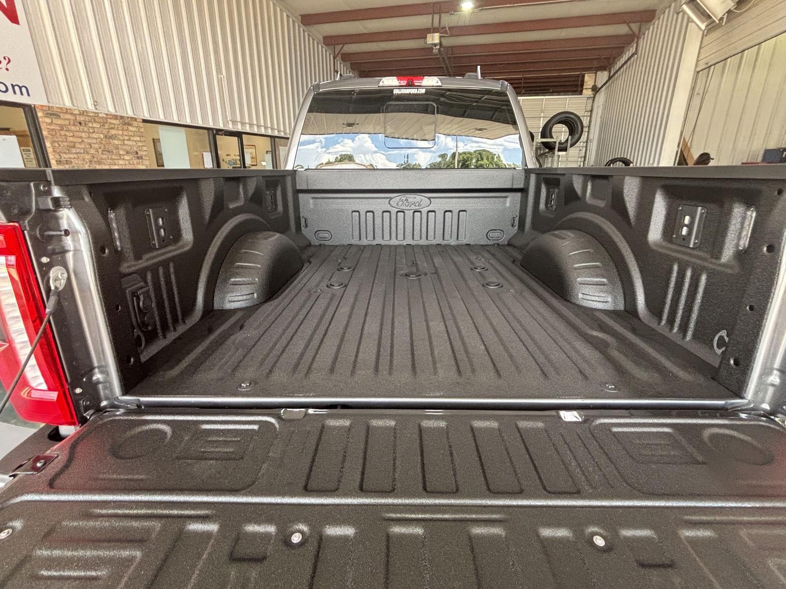 2026 Ford Super Duty F-350 Srw F-350® Lariat®