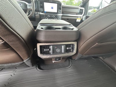 2026 Ford Super Duty F-350 Srw F-350® King Ranch®