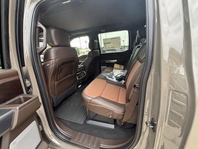 2026 Ford Super Duty F-350 Srw F-350® King Ranch®