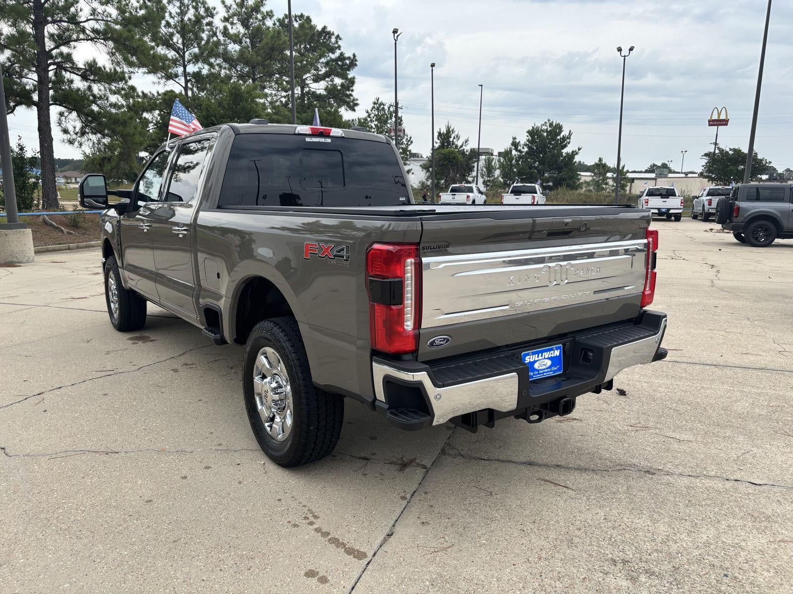 2026 Ford Super Duty F-350 Srw F-350® King Ranch®