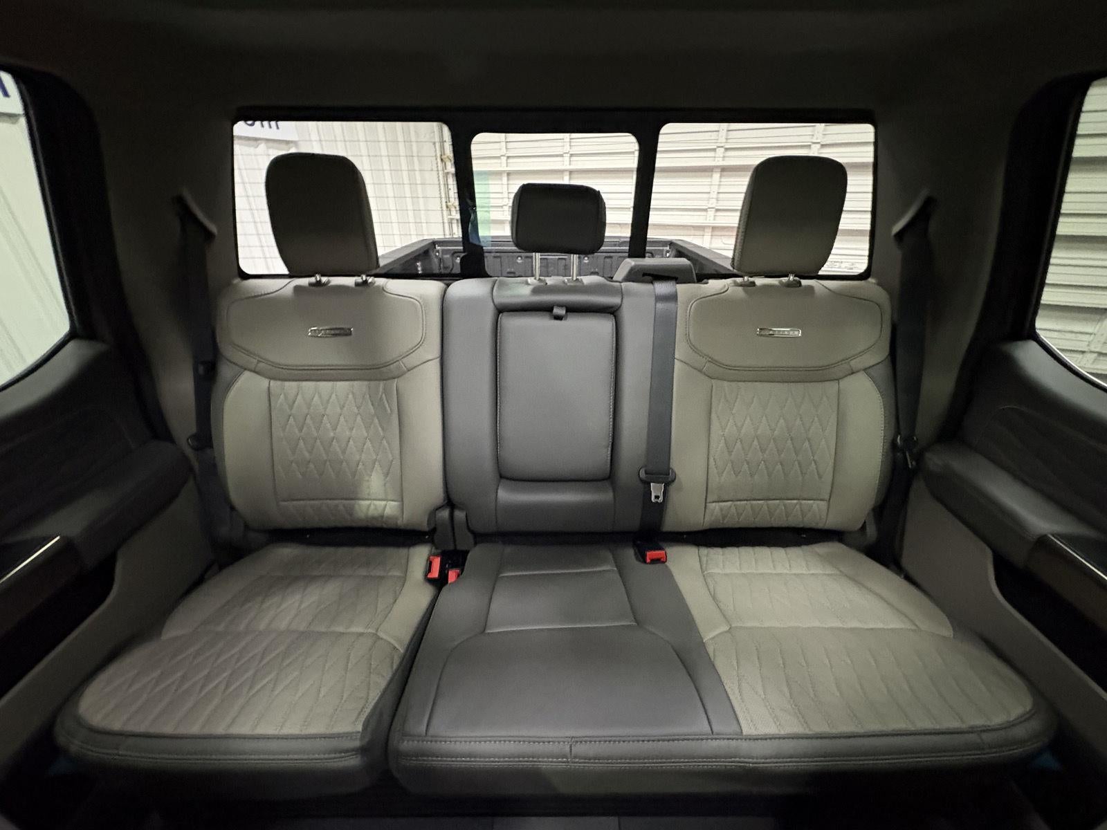 2026 Ford Super Duty F-350 SRW F-350® Platinum®