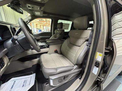 2026 Ford Super Duty F-350 SRW F-350® Platinum®