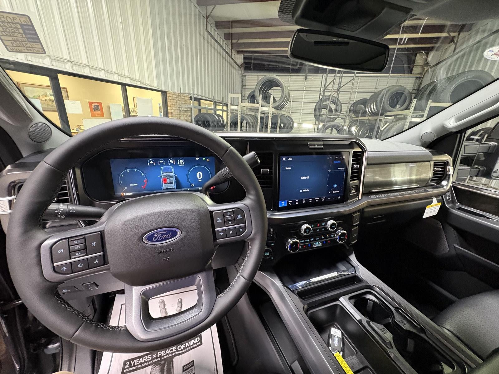 2026 Ford Super Duty F-350 SRW F-350® Lariat®
