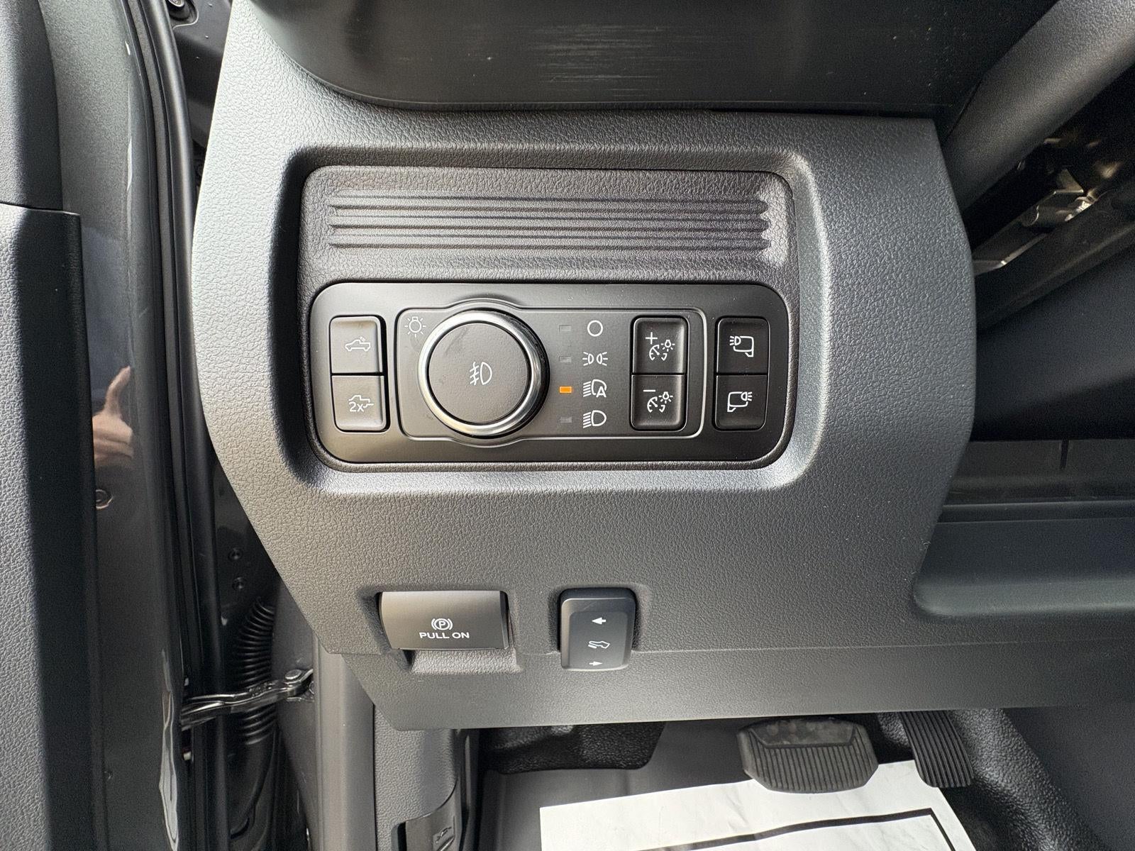 2026 Ford Super Duty F-350 SRW F-350® Lariat®