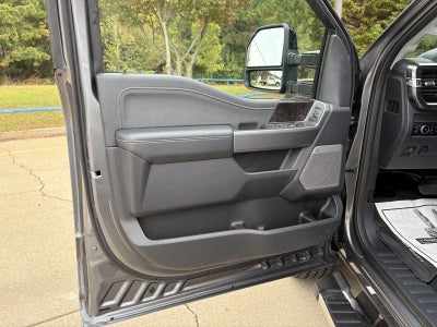 2026 Ford Super Duty F-350 SRW F-350® Lariat®