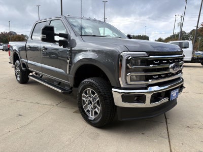 2026 Ford Super Duty F-350 SRW F-350® Lariat®