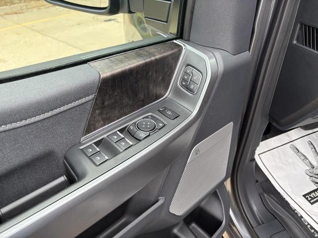 2026 Ford Super Duty F-350 SRW F-350® Lariat®