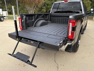 2026 Ford Super Duty F-350 SRW F-350® Lariat®