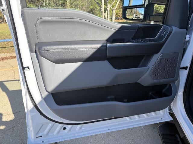 2026 Ford Super Duty F-350 SRW F-350® XLT