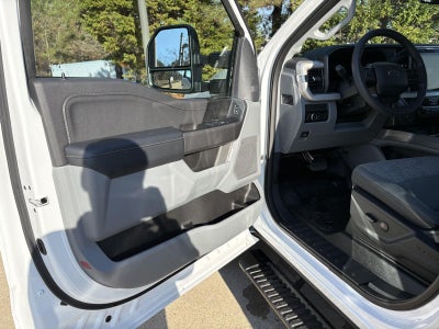 2026 Ford S-DTY F-350 DRW F-350® XLT