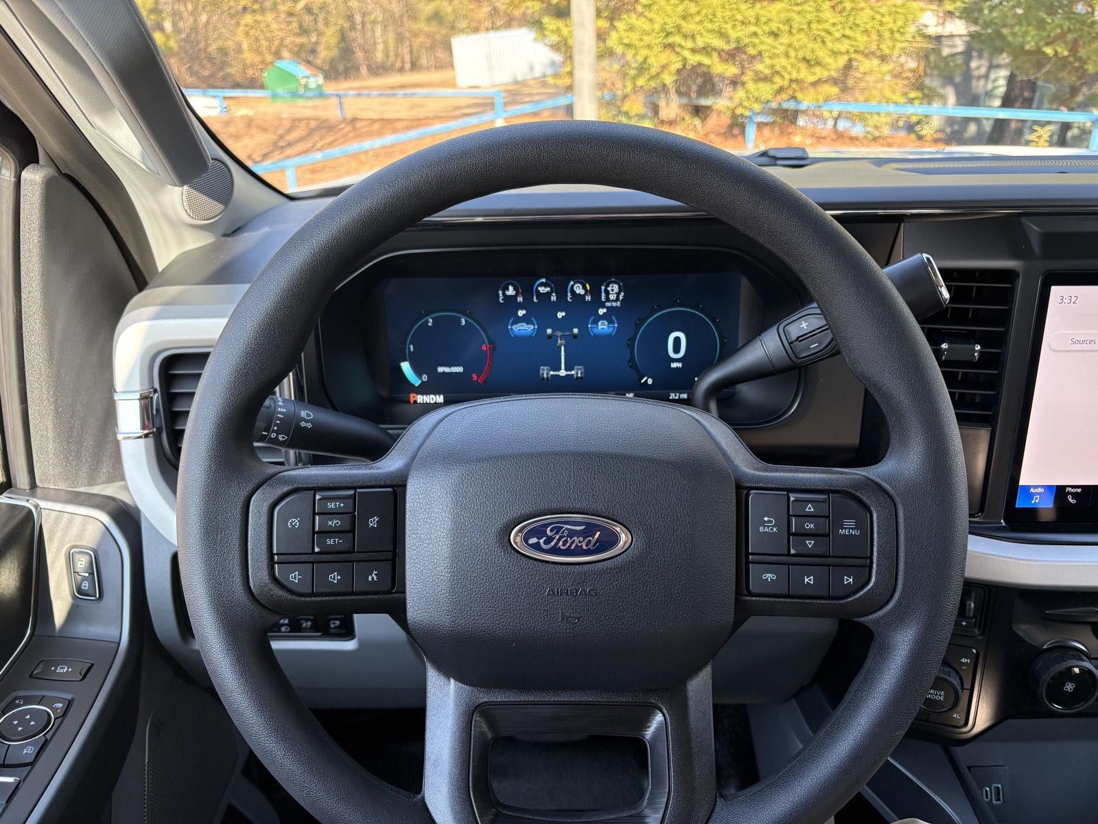 2026 Ford S-DTY F-350 DRW F-350® XLT