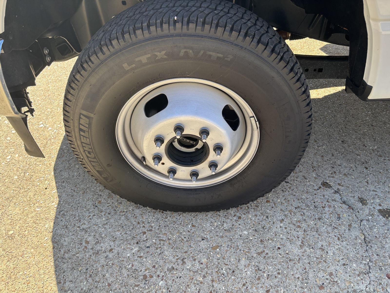 2026 Ford Super Duty F-350 DRW XLT
