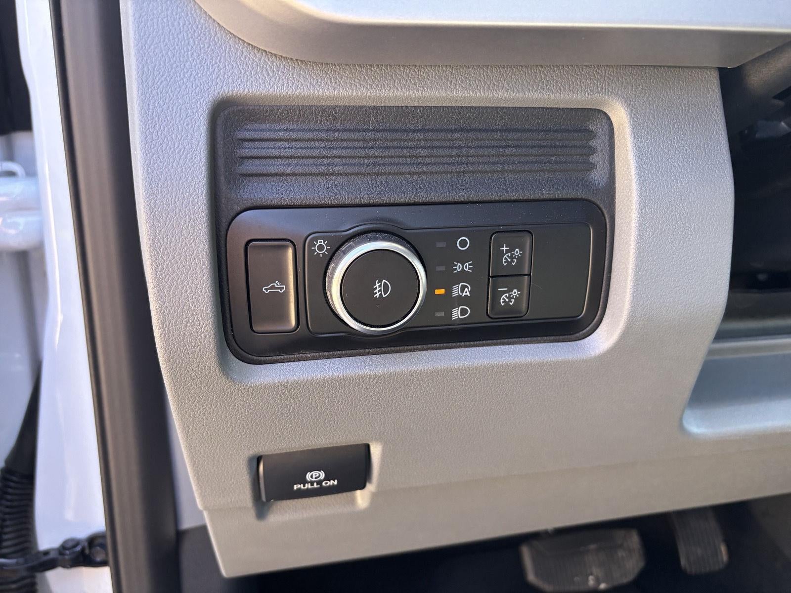 2026 Ford Super Duty F-350 DRW XLT