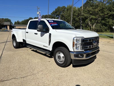 2026 Ford Super Duty F-350 DRW XLT
