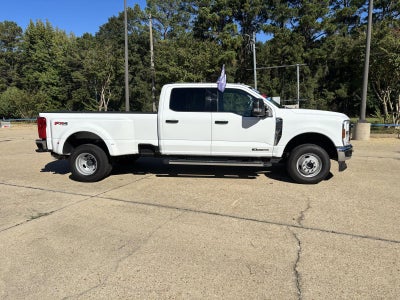 2026 Ford Super Duty F-350 DRW XLT