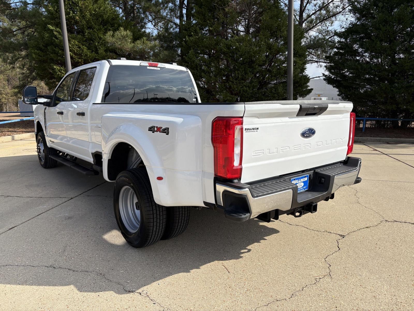 2025 Ford Super Duty F-350 DRW XLT