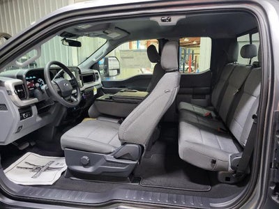 2025 Ford Super Duty F-350 SRW F-350® XL