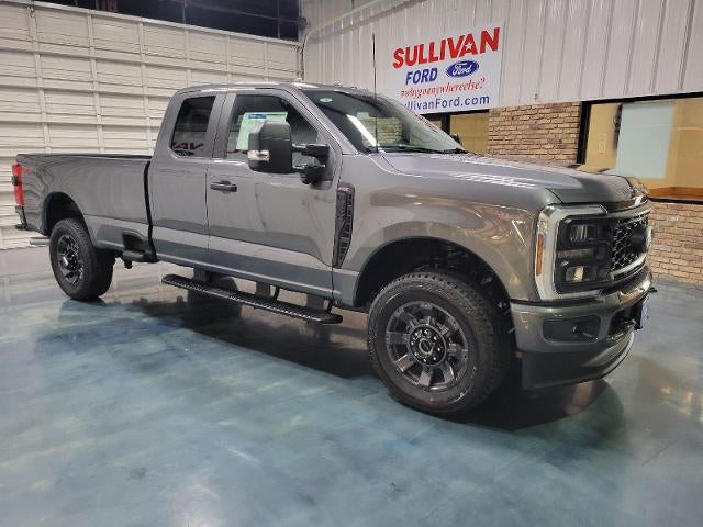 2025 Ford Super Duty F-350 SRW F-350® XL