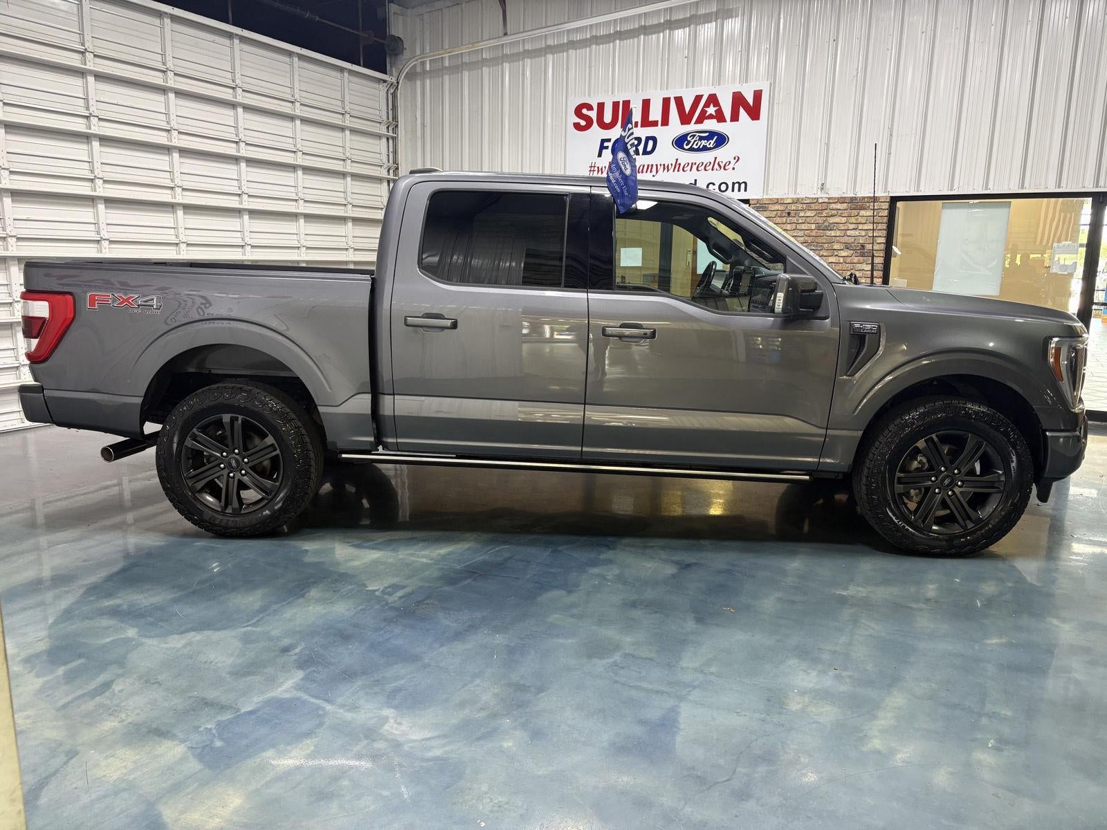 2022 Ford F-150 LARIAT