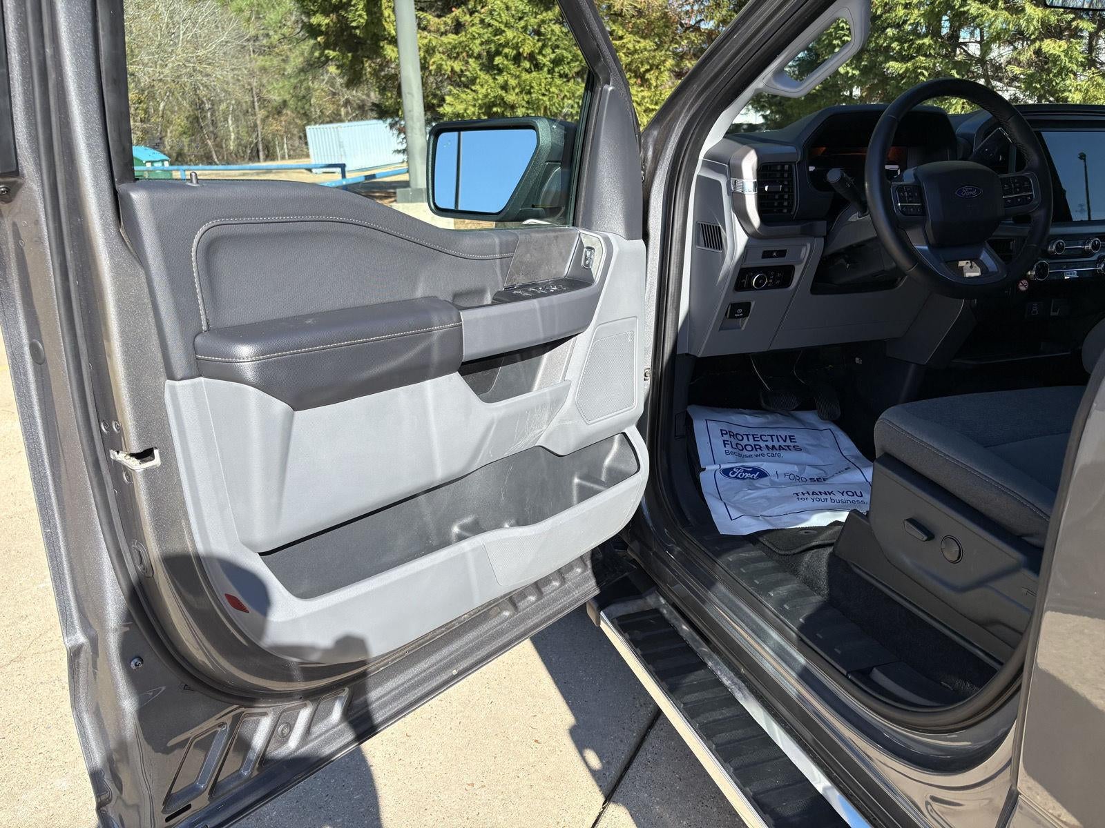 2025 FORD TRUCK F-150 XLT