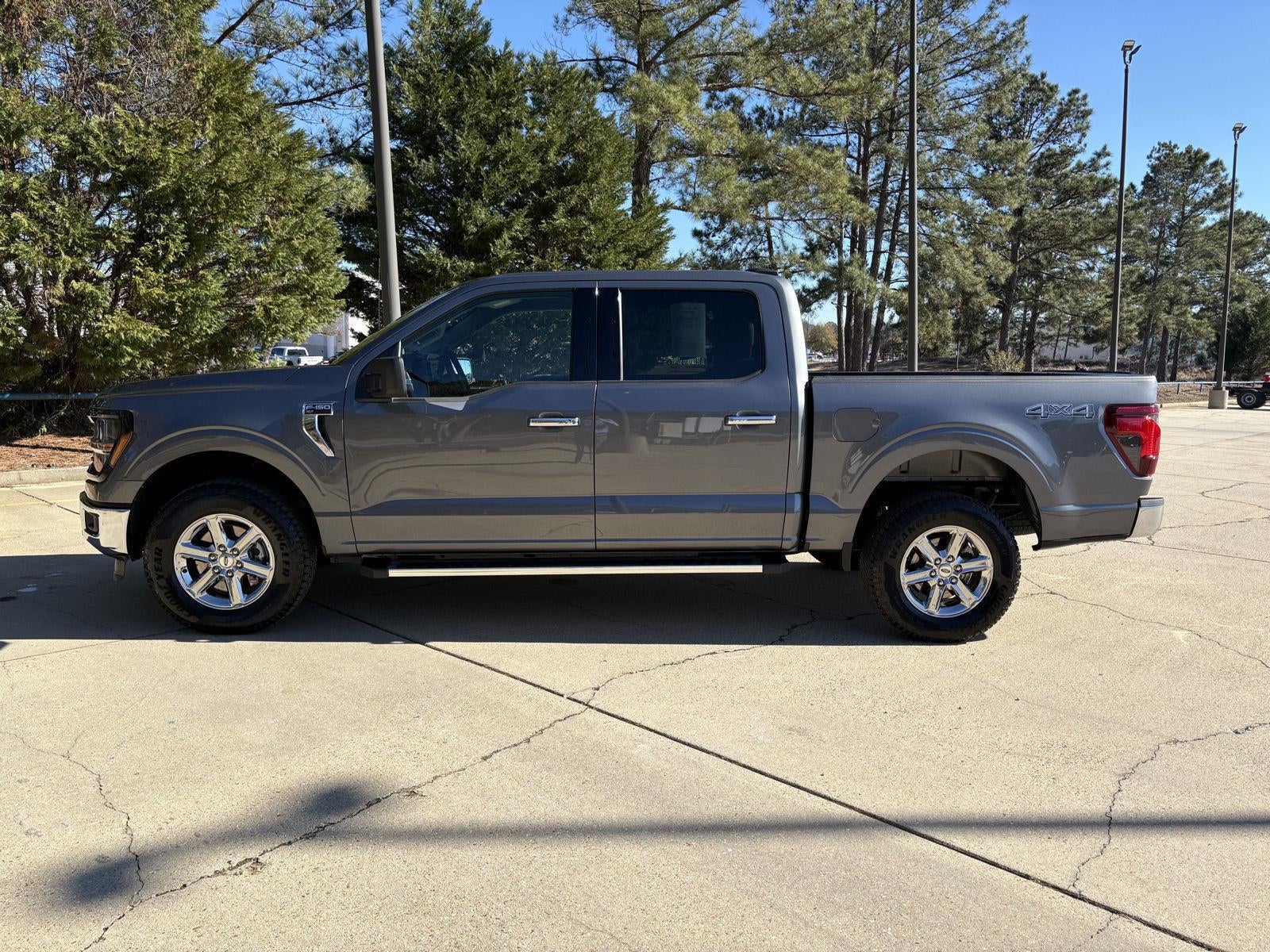2025 FORD TRUCK F-150 XLT
