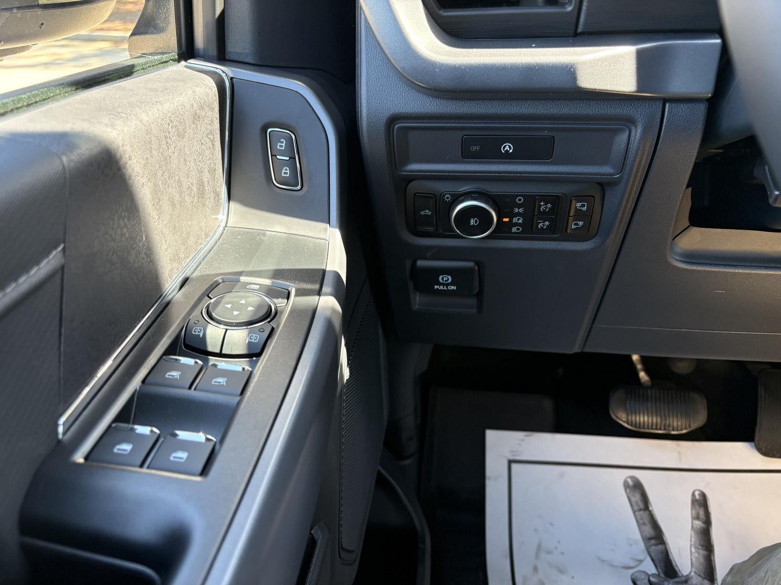 2025 Ford F-150 SERIES XLT