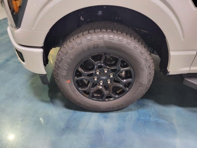 2025 Ford F-150 Lariat®