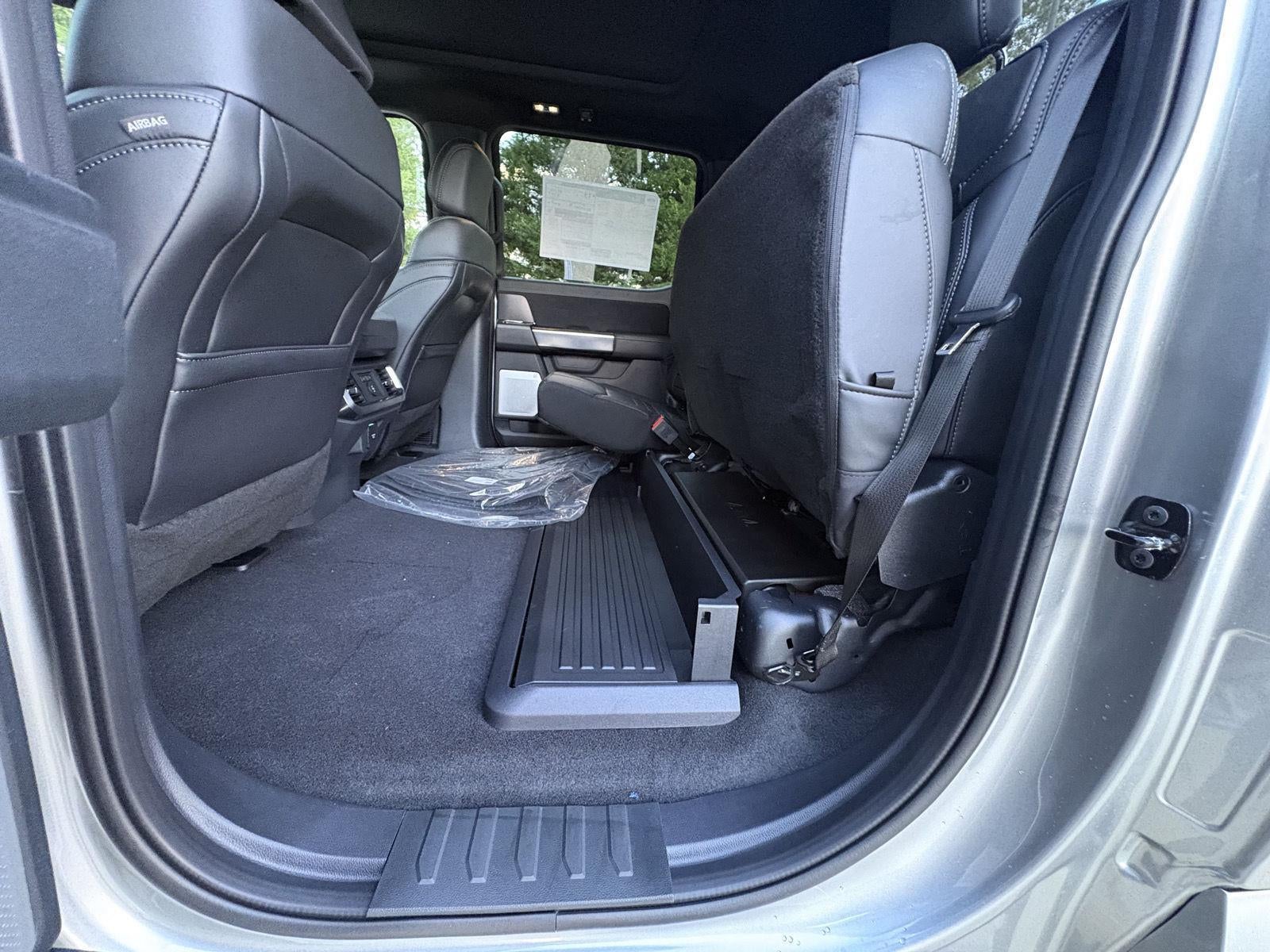 2026 Ford F-150 SERIES Platinum®