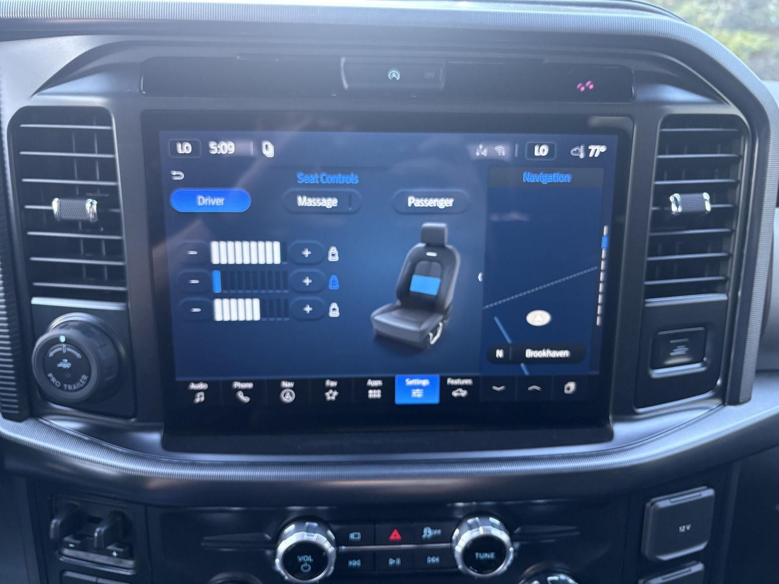 2026 Ford F-150 SERIES Platinum®