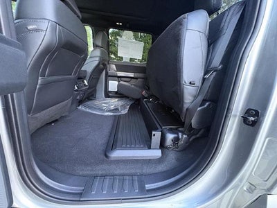 2026 Ford F-150 SERIES Platinum®