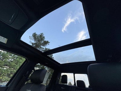 2026 Ford F-150 SERIES Platinum®