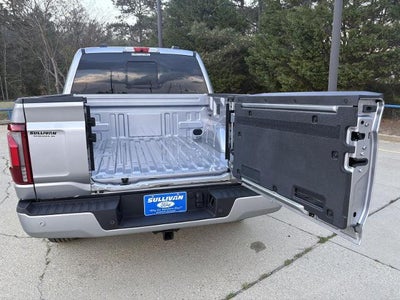 2026 Ford F-150 SERIES Platinum®