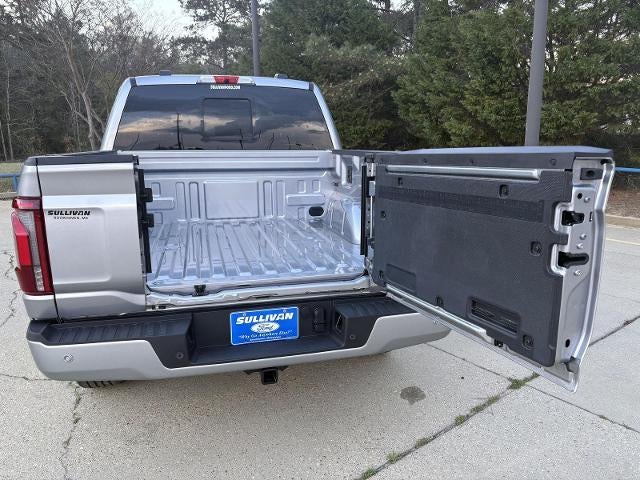 2026 Ford F-150 SERIES Platinum®